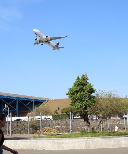 Aeroporto de Congonhas cancela voos após alarme falso de sequestro