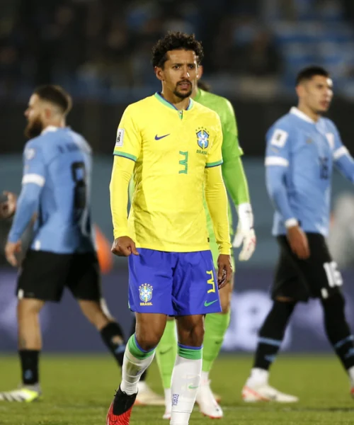 Eliminatórias: Brasil perde para Uruguai em noite para esquecer