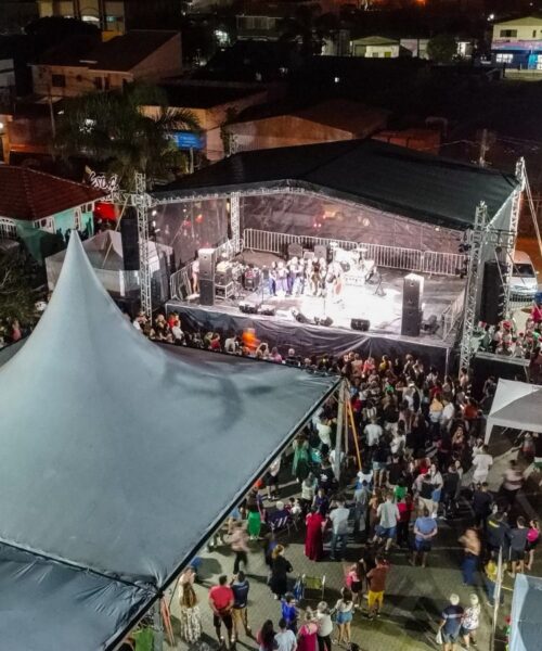 Começa o Natal Iluminado 2023 de Passo de Torres