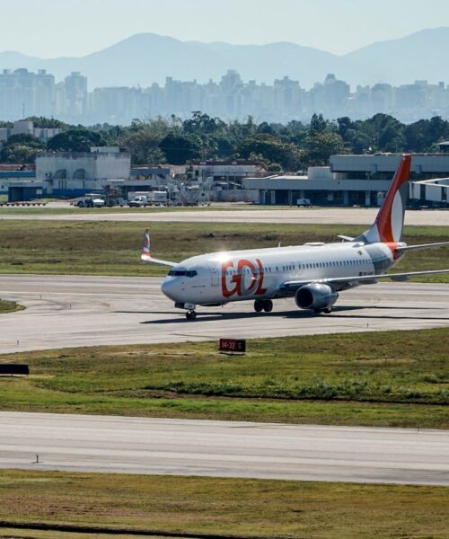 Empresas aéreas programam mais de 100 voos extras para SC durante o Carnaval 2024