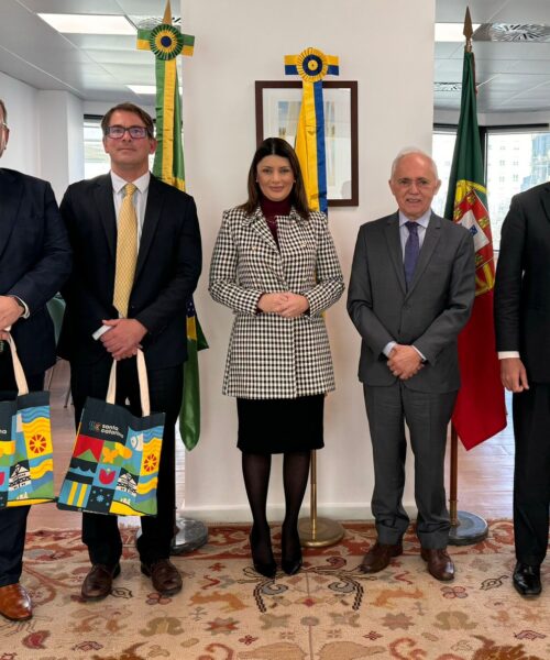 Reunião na Embaixada do Brasil em Portugal fortalece laços para o turismo catarinense