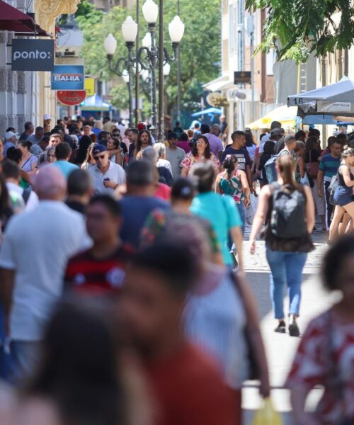 PIB catarinense cresce 3,7% em 2023 puxado pelo setor de serviços