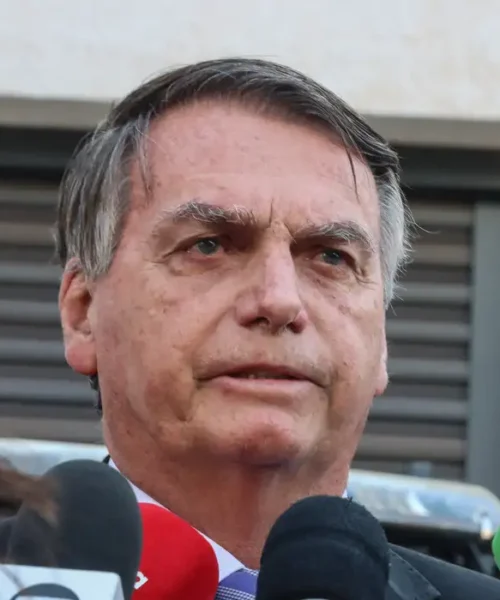 Bolsonaro diz que não teme ser julgado desde que juízes sejam isentos