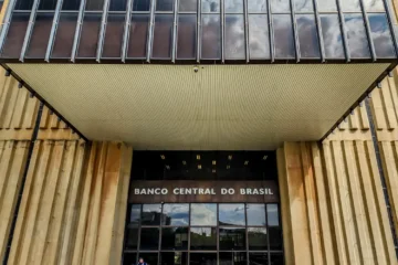 Copom eleva juros básicos da economia para 13,25% ao ano