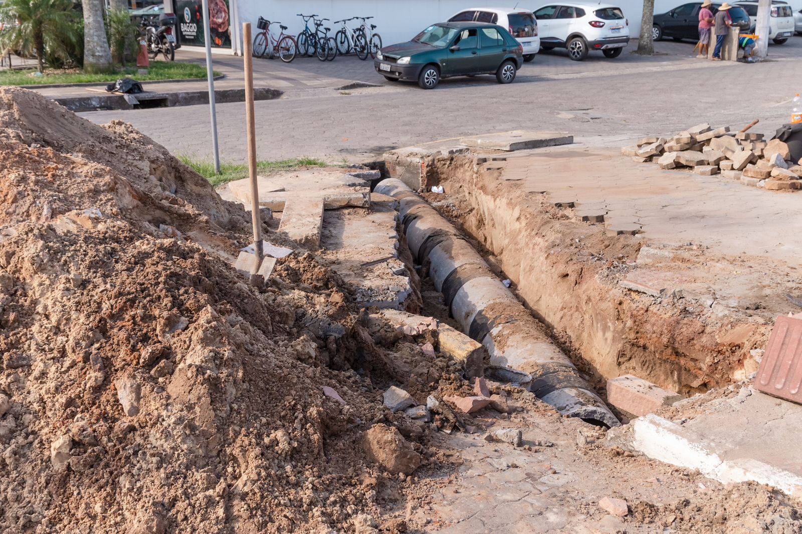 Secretaria de Obras intensifica ações durante a alta temporada em Passo de Torres