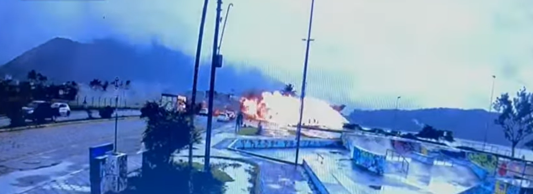 Avião cai nesta manhã de quinta-feira em Ubatuba, SP