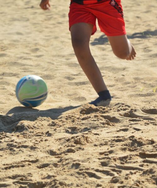 Areias da Praia Grande serão palco do Campeonato Praiano de Beach Soccer 2025 neste final de semana