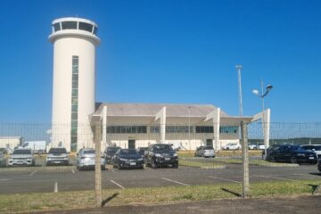 Encontro na SPAF discute concessão e manutenção de voos no Aeroporto de Jaguaruna