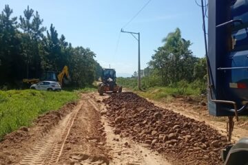 Parceria de Passo de Torres e Gaivota viabiliza Estrada Geral