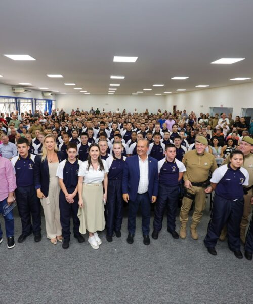 Governo do Estado expande colégio militar em Santa Catarina e inaugura sétima unidade em Chapecó