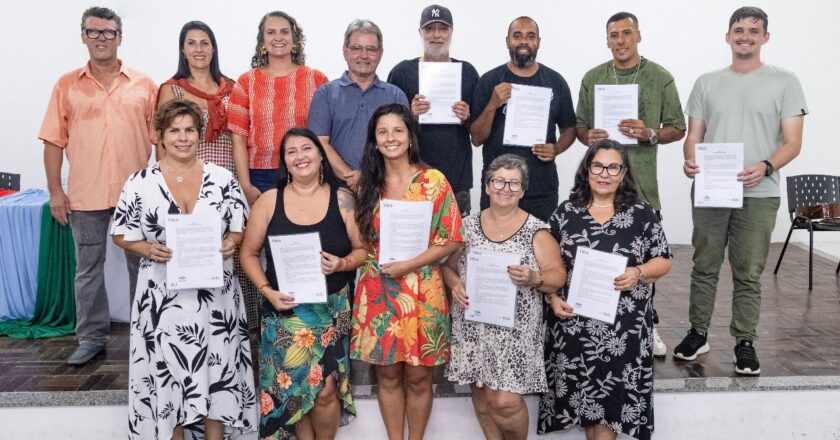 Passo de Torres entrega prêmios de Trajetória Cultural