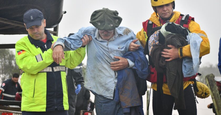 Corpo de Bombeiros Militar de SC recorda missão histórica no Rio Grande do Sul, um ano após maior tragédia climática do RS