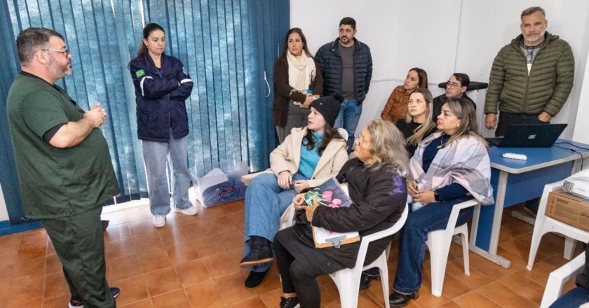 Vigilância Sanitária promove capacitação prática sobre zoonoses para agentes de saúde