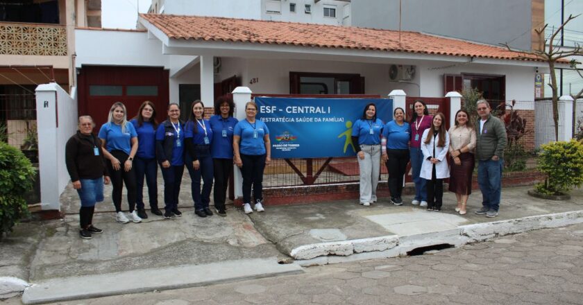 Prefeito Valmir Rodrigues e secretária de Saúde visitam novo espaço da ESF Central 1 em Passo de Torres