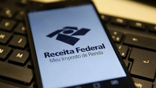 Receita libera consulta a quarto lote de restituição do IR