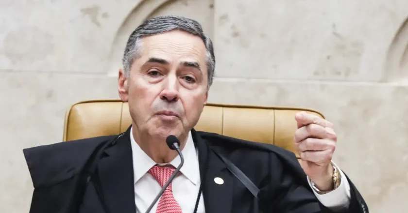 Barroso pede retomada do julgamento sobre descriminalização do aborto