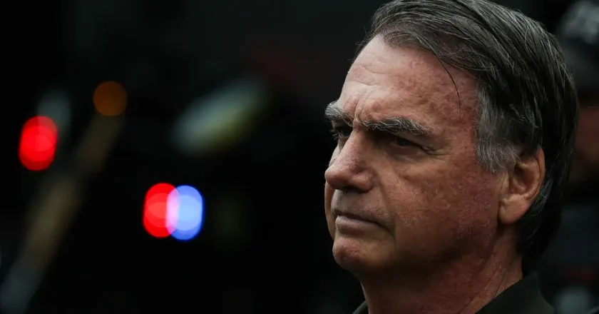 Bolsonaro é preso preventivamente na manhã deste sábado
