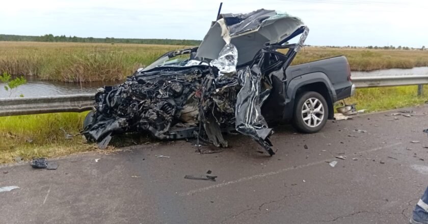 Grave acidente na Estrada do Mar, deixa dois mortos e um ferido