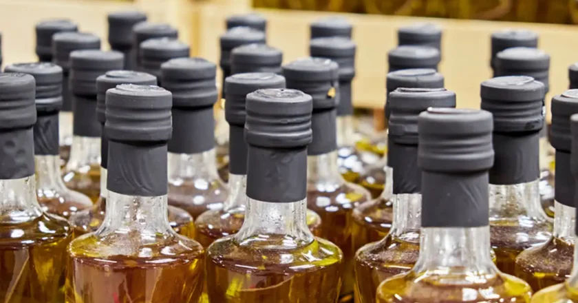 Anvisa proíbe venda de azeite e suspende doce de leite e sal grosso