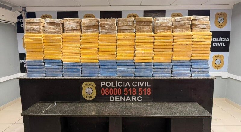 Polícia Civil prende quatro pessoas e apreende cerca de 200 kg de cocaína e crack em ações contra o tráfico de drogas