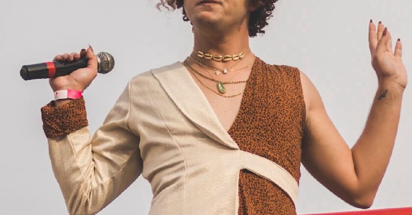 O Poder das Redes Sociais na Era Digital: Por Cassiano Justo