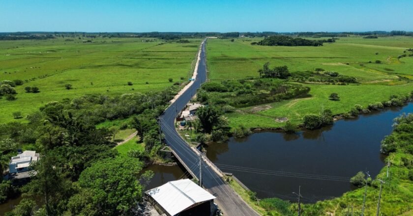 Passo de Torres libera acesso asfaltado entre a BR-101 e Bellatorres