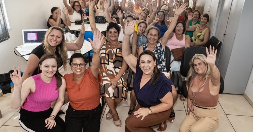 Secretaria de Assistência Social de Passo de Torres promove encontro sobre autoestima e fortalecimento feminino