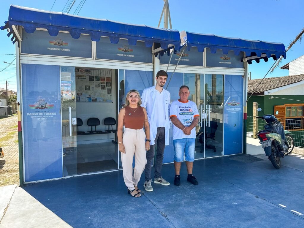Pescadores de Passo de Torres passam a contar com atendimento médico semanal