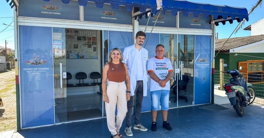 Pescadores de Passo de Torres passam a contar com atendimento médico semanal