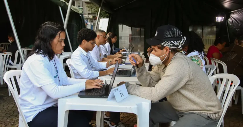 Cartórios de todo o Brasil fazem mutirão de registro civil esta semana