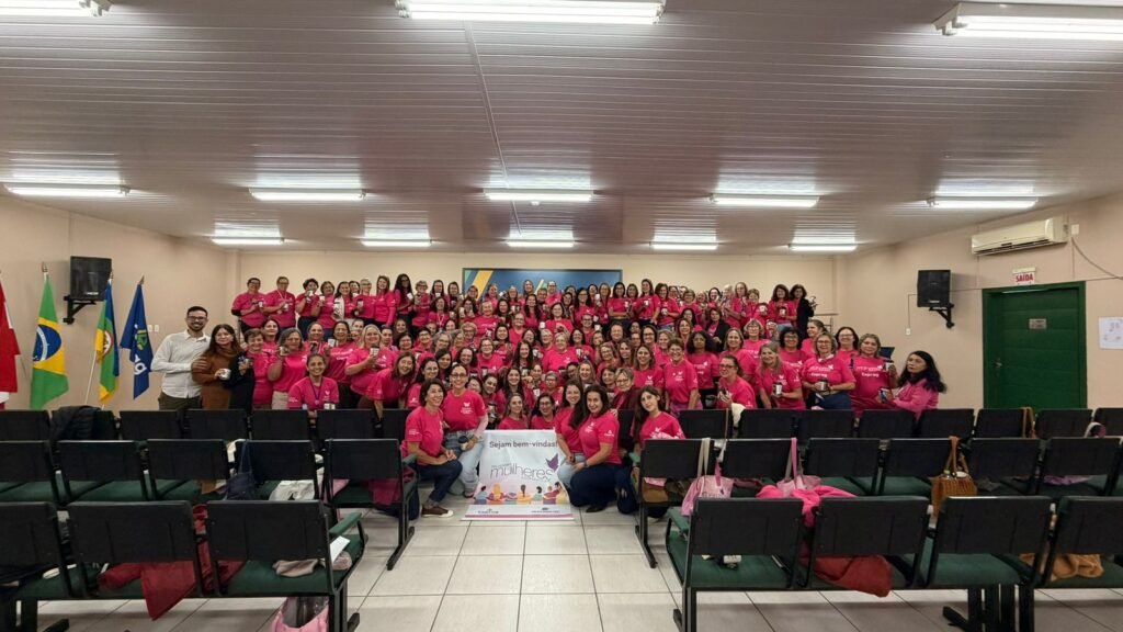 Núcleo Feminino reúne mais de 120 mulheres em Praia Grande