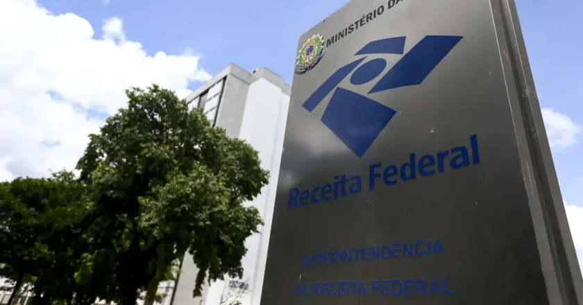 Receita libera consulta a lote especial de cashback do IR nesta quarta