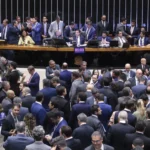 Comissão especial aprova aumento de repasses para municípios e criação de fundos para Sul e Sudeste